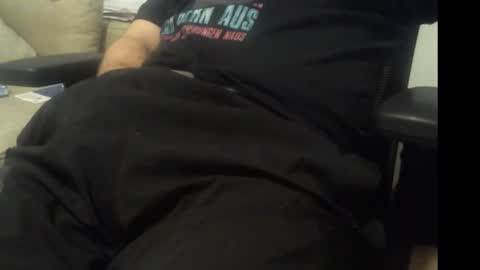 niceeggs0815 online show from October 19, 7:07 pm