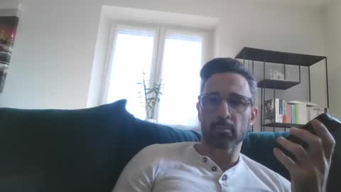 nicefrenchguy79 online show from November 13, 10:18 am