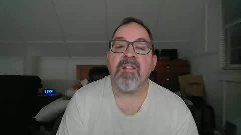 niceguy7208 online show from April 28, 3:44 am