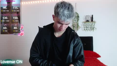 Nick  online show from March 31, 1:44 pm