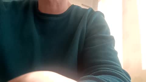 Snapshot of nickcarlosxx chatting on February 4, 9:49 am Nick online show from February 4, 9:49 am
