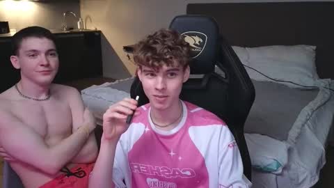 Nicki  Danny online show from October 5, 2:13 pm