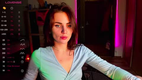 Nicky Weekends online show from February 26, 4:27 pm