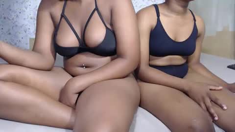 nickybliss online show from January 12, 5:20 pm