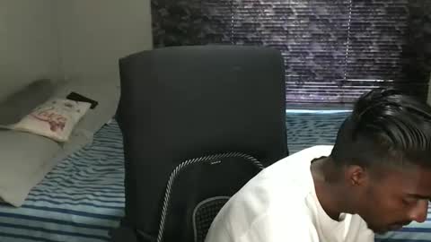 james online show from November 24, 5:11 pm