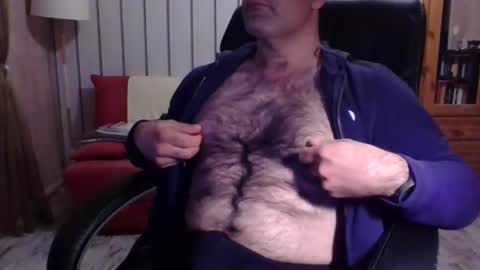 nico82_fr online show from April 2, 11:00 pm