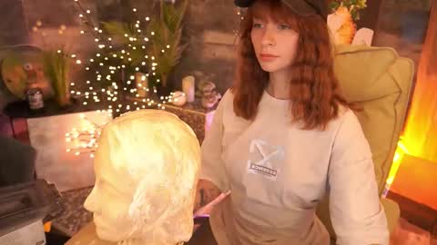 Nicol Moonn online show from January 12, 1:29 pm