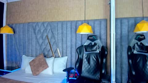 Nicolai online show from January 15, 11:52 am