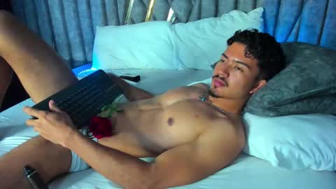 Nicolai online show from February 14, 1:47 pm