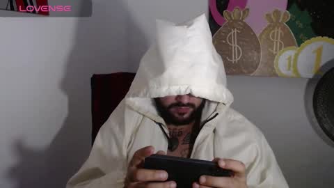 nicolas online show from March 7, 4:34 am