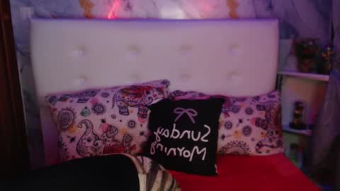 Nicole online show from February 12, 11:03 am