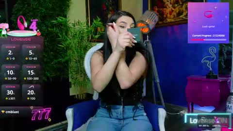 Nicolle online show from March 7, 12:27 pm