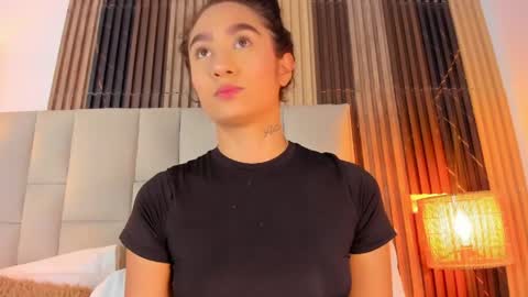 NICOL online show from April 16, 11:10 am