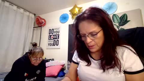 nicoltatiana_ online show from June 25, 12:51 am