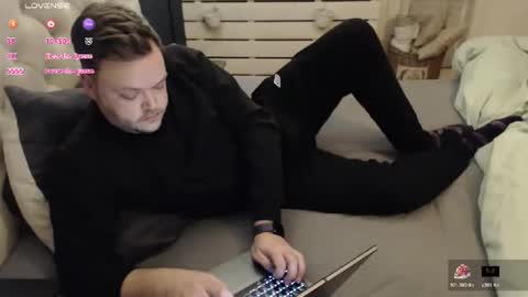 nielsgellen online show from January 7, 10:48 pm