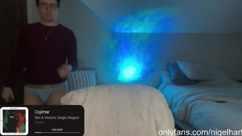 Nigel Hart online show from January 23, 1:19 am