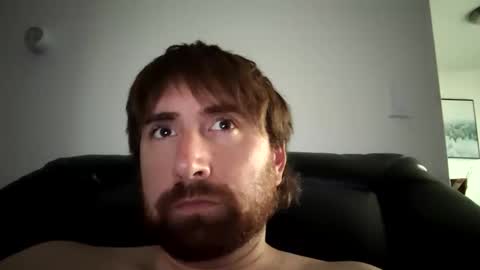 Snapshot of nightnightlol chatting on November 1, 9:36 pm nightnightlol online show from November 1, 9:36 pm