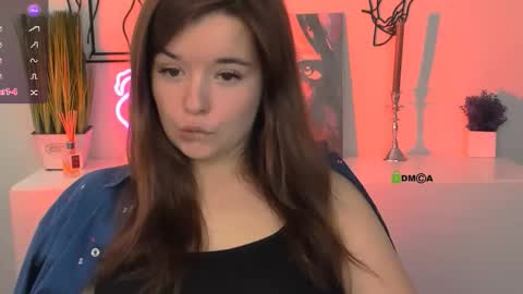 Snapshot of nika_still chatting on October 25, 10:25 am Little  Angel online show from October 25, 10:25 am