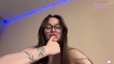nikagpt online show from May 13, 10:19 pm