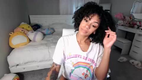 nikayasworld online show from November 23, 1:14 am