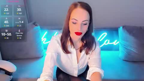 nikki_blondiee online show from March 18, 2:50 am