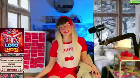 Kitty Chatte online show from February 14, 11:35 am