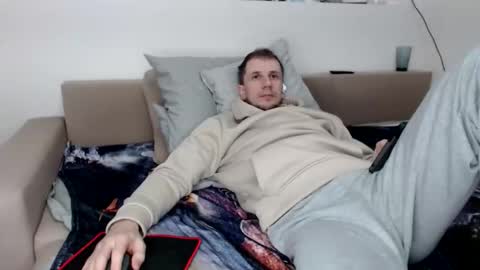 Nick online show from January 16, 4:27 pm