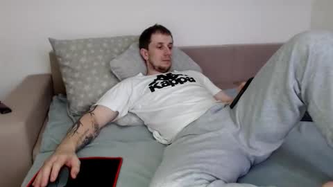 Nick online show from November 14, 12:18 pm