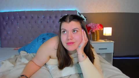 Nikki online show from February 19, 12:37 pm