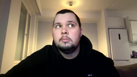nikofromforest online show from December 5, 9:23 pm