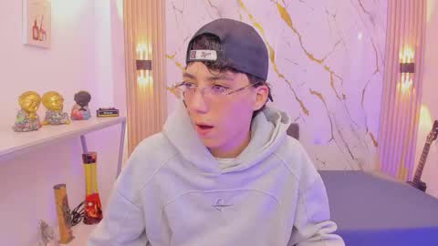    online show from March 5, 4:10 am