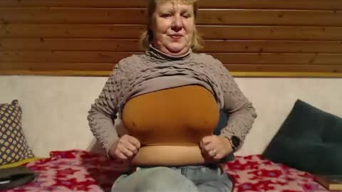 Nikole1 online show from February 7, 5:49 pm