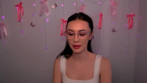 nikonara_ online show from April 14, 12:19 pm