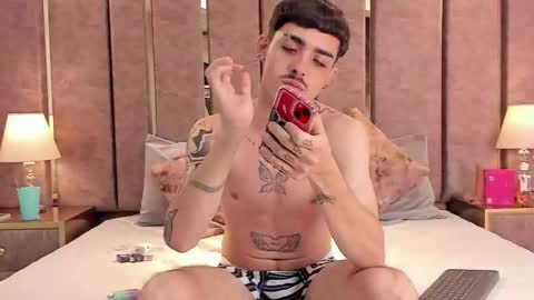 Niko Stone online show from March 1, 5:11 am