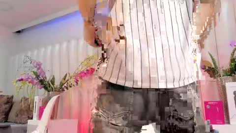 Niko Stone online show from April 7, 2:13 am