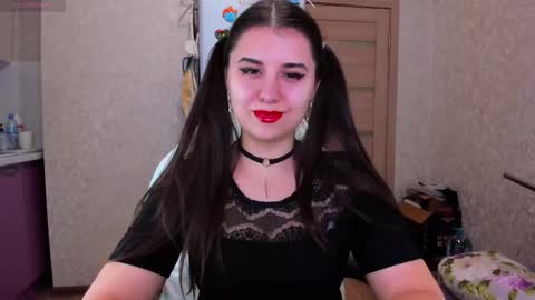 Nina online show from September 19, 4:22 pm