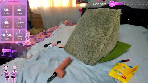 Nina Gauther  online show from September 11, 6:42 pm