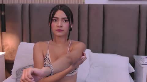 Natalia  online show from November 18, 2:53 pm