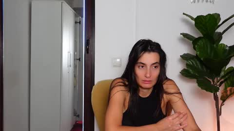 NinaCrystal online show from September 12, 5:53 am