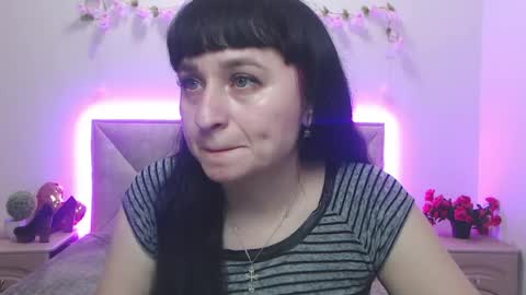 ninaflawlees online show from May 14, 12:14 pm