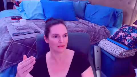 Nina Jaymes online show from January 12, 9:33 pm