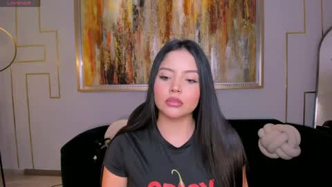 Nina  online show from June 6, 6:25 pm