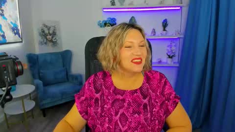 ninastarle online show from November 9, 5:00 am