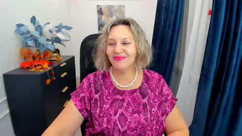 ninastarle online show from October 27, 6:13 am