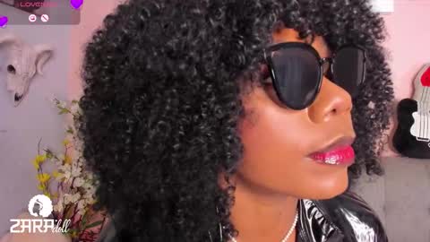 NINI  online show from February 11, 3:16 pm