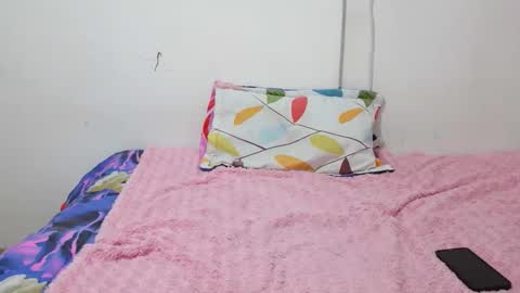 nini_smith online show from March 24, 6:58 pm