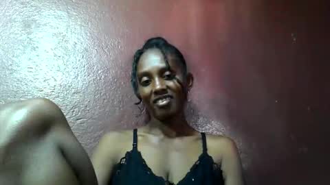 ninie246746 online show from February 12, 12:20 pm