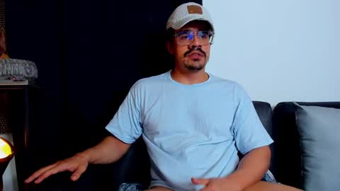 Steven online show from February 8, 6:33 am