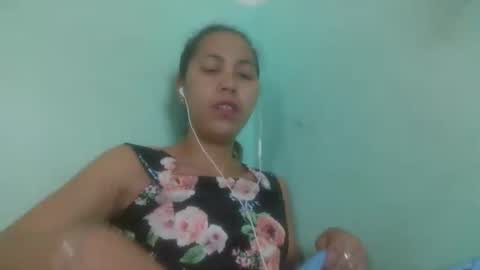 Snapshot of nirisouh chatting on October 9, 11:37 am nirisouh online show from October 9, 11:37 am