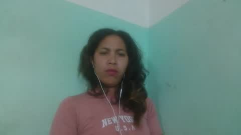 Snapshot of nirisouh chatting on October 11, 11:48 am nirisouh online show from October 11, 11:48 am